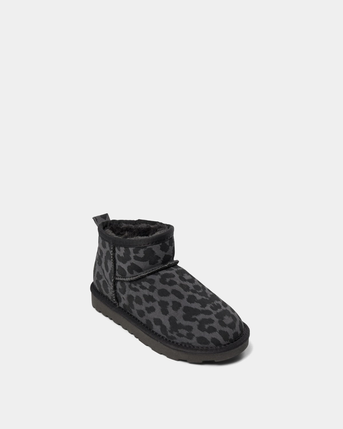 Sofie Schnoor YOUNG KELLIESY BAMSESTØVLE Bamsestøvle 9085 Grey leopard