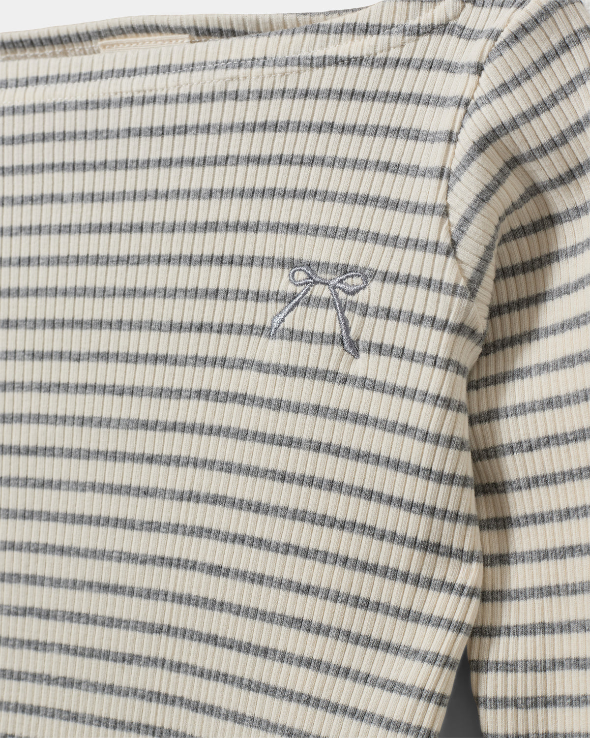 Sofie Schnoor KIDS STEPHIEKB T-SHIRT T-shirt lang ærmet 8048 Grey Striped
