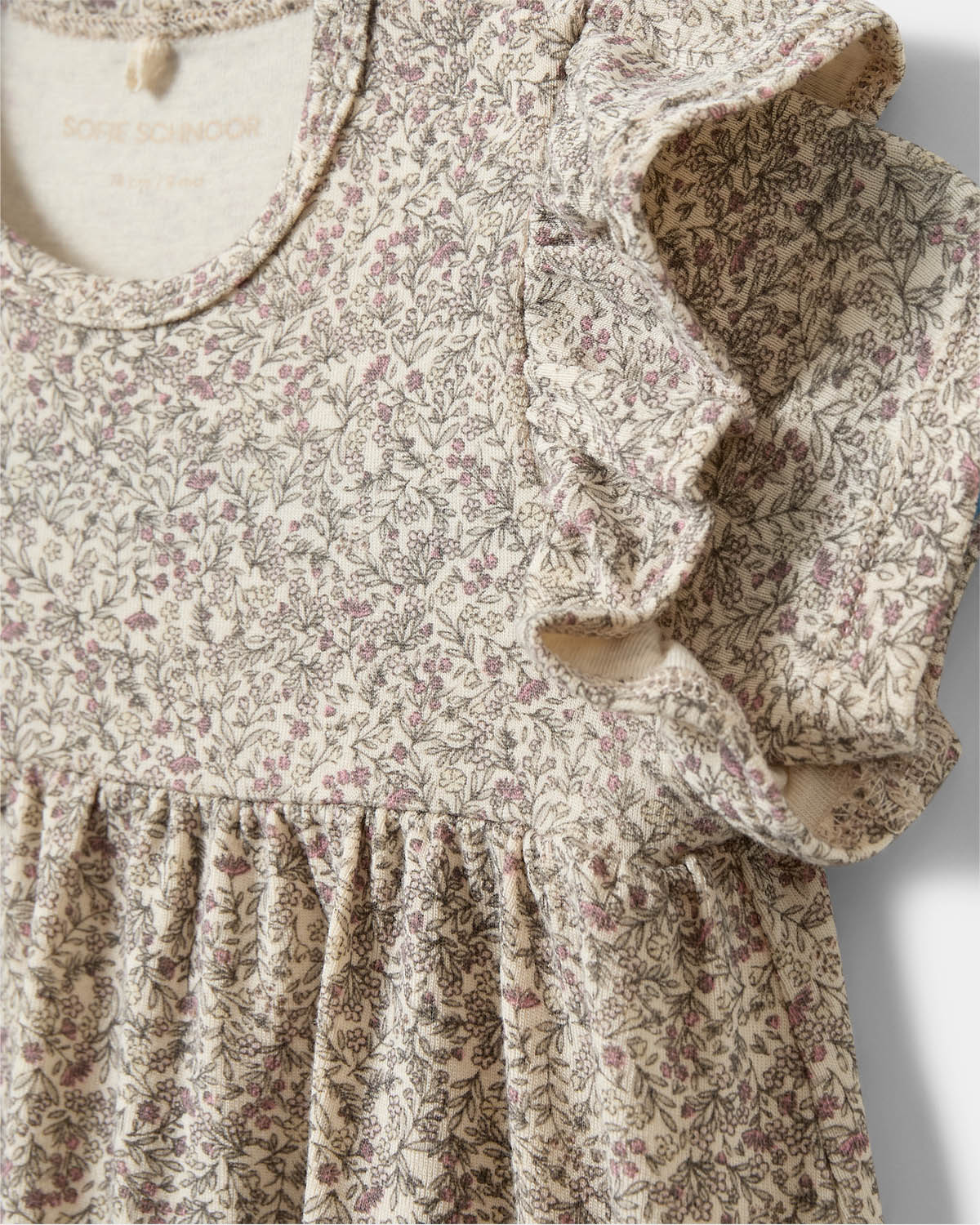 Sofie Schnoor KIDS SYNNEKB KJOLE Kjole 9092 AOP Flower