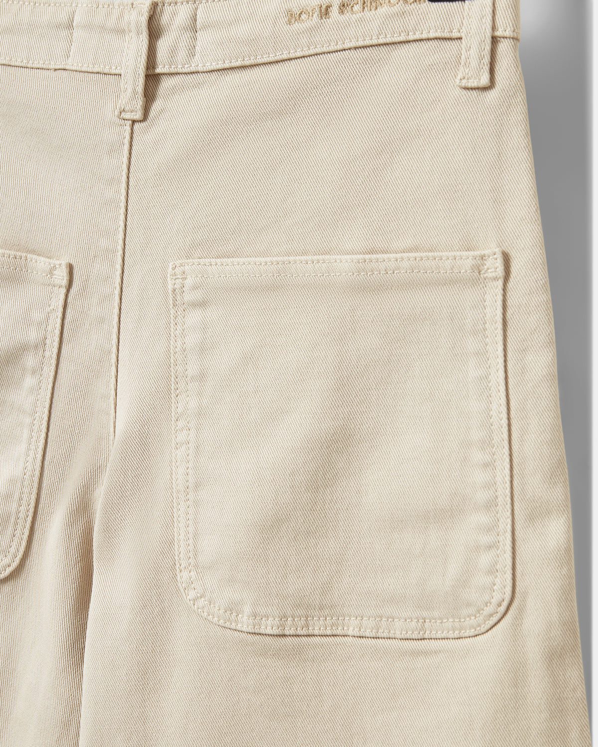 Sofie Schnoor YOUNG IVONNESY SHORTS Shorts 0101 Off white